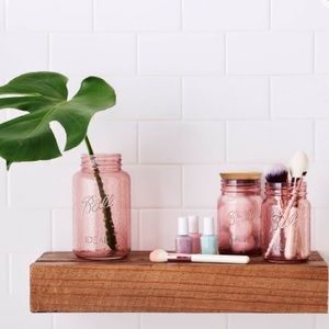 New! Rare! Beautiful textured Pink purple ball Mason jar, 32 oz